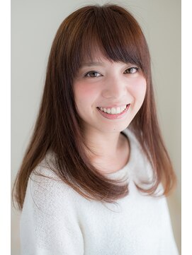 プルメリア(Plumeria) 素顔が美しいナチュラルストレート