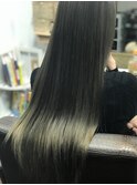 上と下の色の違いは光の加減だよ、案外明るいよカラー