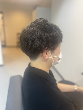 リュクレア(Luclea) 刈り上げツーブロック×パーマ