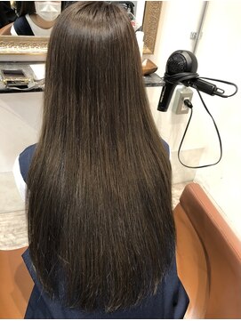ヘアーサロン キー(Hair salon key) アッシュベージュ
