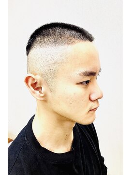 クリアマーケット クロップフェード