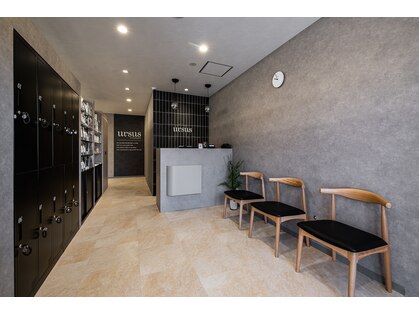 アーサス バイ ヘッドライト 御殿場店(ursus by HEADLIGHT)の写真