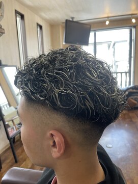 ヘアー バグース(Hair BAGUS) プードルパーマ