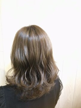 リゾートフォーヘアー 嵯峨店(ReSORT FOR HAIR) 誰でも似合うシアーベージュカラー