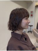 くしゃっと質感が可愛い、動きのあるボブパーマスタイル