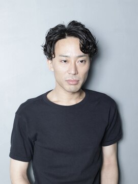 ラヴィ ニュー スタンダードバーバー 浜松町(LAVIE NEW STANDARD BARBER) メンズパーマスタイル