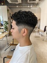 フルールバイアヴァンスクロス(Flulu by avance. cross)&nbsp;極道パーマ