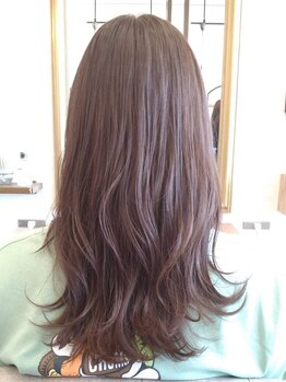 経験豊富なスタイリストが、あなたの個性にぴったりのスタイルを提案◎心地よいひとときをお届けします*