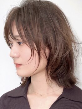 全国講師経験とトレンドを踏まえた似合わせ理論で周りから褒められる顔まわりに♪