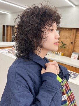 スパイラルパーマ/パーマ/ウルフパーマ/ソバージュ/レイヤー