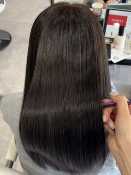 ルクス(Luxs) オリーブベージュ/透明感カラー