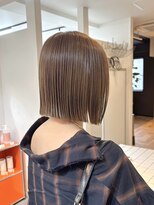 ワット(W)&nbsp;【W】古舘　ボブ×オリーブベージュ