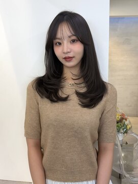 エリンヘア(ELIN hair.) グレージュカラー レイヤーカット