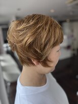 サロン ド 榮(Salon de 榮) ハイトーンアシメショート