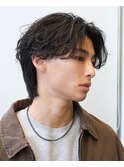 天神フェザーショートシャドウパーマセンターパートウルフゆるめ