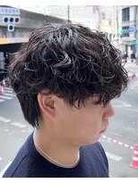 キングオブヘア バイ ノイズ 梅田茶屋町店(KING of hair by NOISM)&nbsp;*NOISMツイストスパイラルセンターパートビジネススタイル