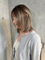 ホテリー(Hotely)&nbsp;顔まわりレイヤー/柔らかいベージュカラー