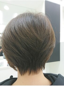 ヘア ディレクション ギルダーツ(HAIR direction GILDARTS) グラボブ