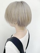 トリニティ(trinity)&nbsp;プラチナベージュ☆ミルクティーブリーチカラー【トリニティ】