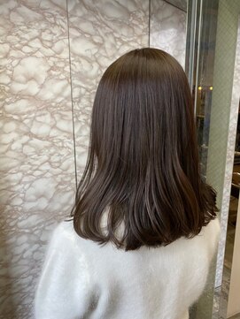 シエナ 渋谷(Siena) Siena オリーブグレージュ×丸みロング 渋谷