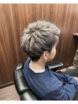 ヒロギンザ 御茶ノ水店(HIRO GINZA) ホワイティアッシュ×アップバング