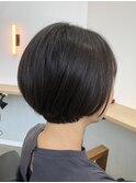 大人かわいい耳かけショート