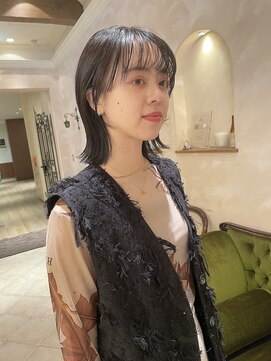 ビュートリアム265(BEAUTRIUM 265) ボブレイヤー・ウルフボブ・大人ボブ・暗髪・銀座京橋20代30代