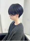 ショートウルフ/くすみカラー/センターパート/小顔