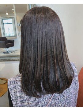 グラウンドアイビー 日進米野木店(ground ivy) 艶感カラー