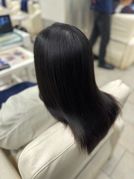 クレアトゥールウチノ(CREATEUR Uchino) キレイ髪ストレートー髪質改善ー