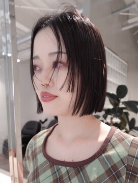 テクネ 天神大名(techne) 天神大名顔周りレイヤーカットミディアムボブタッセルボブ今泉