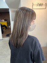 ナジック(749)&nbsp;白髪ぼかしにもおすすめ☆コントラストハイライト