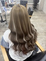 トゥルークリエイション 新越谷(True Creation)&nbsp;黒髪カタログ/クラゲヘアー/オリーブグレー/新越谷