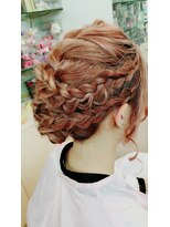 アップルーツ(Uproutes)&nbsp;レース編み込みアレンジアップ