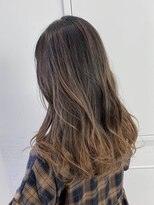 シエスタ バイ アンブルリュクス(siesta by amble luxe)&nbsp;バレイヤージュベージュ