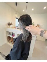 スコヘアー(suco hair)&nbsp;ハイトーンでミニレングス