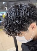 波巻きパーママッシュツーブロックメンズパーマメンズカット