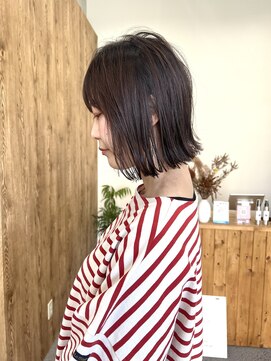 アノネ(anone) 切りっぱなし×外はね