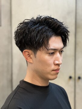 ドルクス 上野店(Dorcus) 大人ソフトツイストスパイラル！刈り上げアップバング