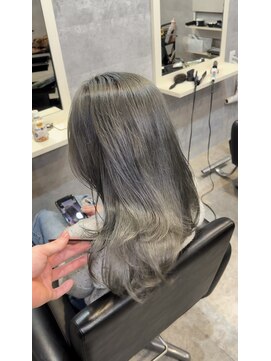 ベル(BEL) オリーブグレー