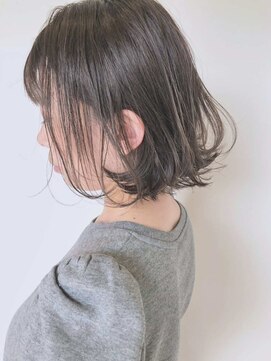 ノーブルスチュアート(NOBLE STUART) ナチュラル外ハネショート