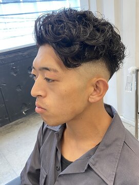 ココ 原宿(KOKO) □フェードカット#ベリーショート#ビジネス＃ニュアンスパーマ