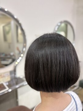 ビィーワンイースト(Be 1 EAST) ボブカット