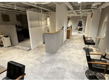 LEGIT  南品川 青物横丁【レジット】