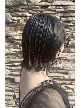 イタクラ 赤道店 (ITAKURA) 切りっぱなしボブ/グレージュ/ボブ/ミニボブ/外ハネ/クビレヘア