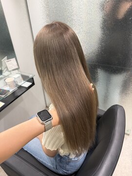 アオ(AO) 透けるシアーグレージュ