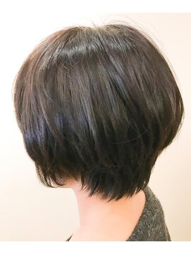 ビアンコ(BlANCO) 【BLANCO】クセを抑えたゆるふわショート（水嶋哲哉）