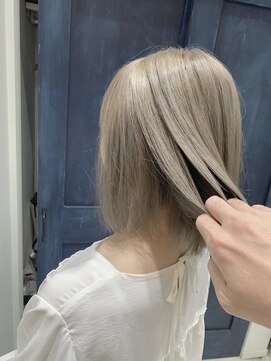 フェリア 渋谷(Feria) 【filo by Feria渋谷】ホワイトミルキー“石田幸輔”