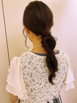オシャレにフィッシュボーンヘアアレンジ☆