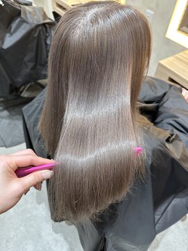 スティル カラン(STILL calin) silver greige